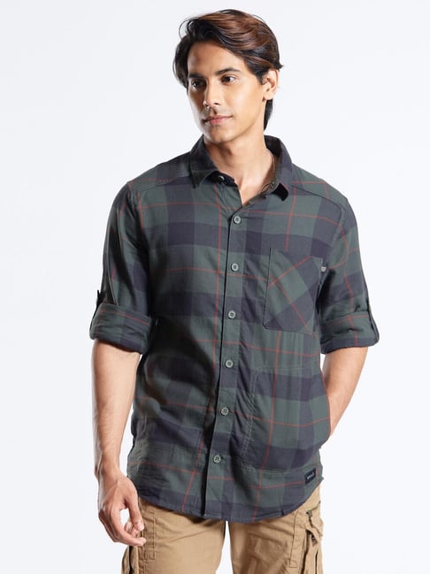Forclaz by Decathlon Green Slim Fit Checks Shirt