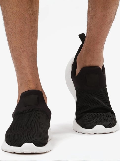 Decathlon Men's Black Walking Shoes