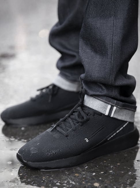 Decathlon Men's Black Training Shoes