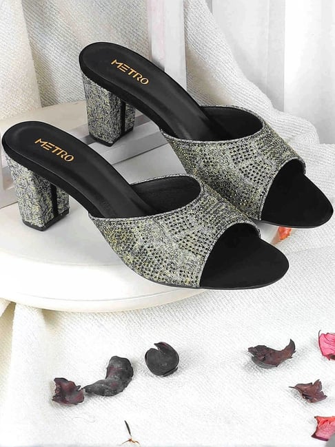 Metro Women's Black Casual Sandals-picture-40