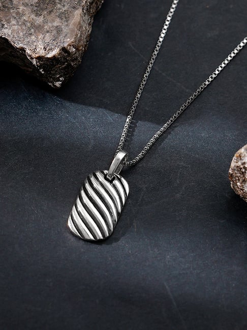 GIVA 925 Oxidized Silver Stylish Pendant With Box Chain-picture-18