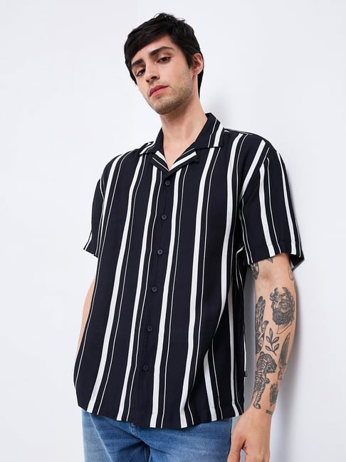 Spykar Black Nylon Relaxed Stripes Shirt-image-34