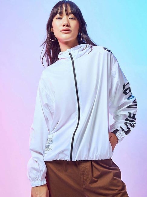 Bewakoof Women's White Hype Mart Graphic Printed Oversized