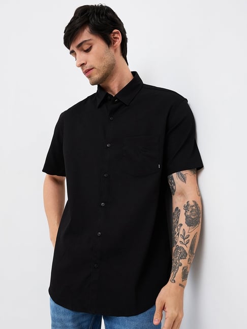 Spykar Men Black Slim Fit Solid Half Sleeve Casual Shirt-picture-10