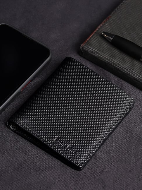 Louis Stitch Jet Black Textured Leather Medium Bi-Fold Wallet-picture-24