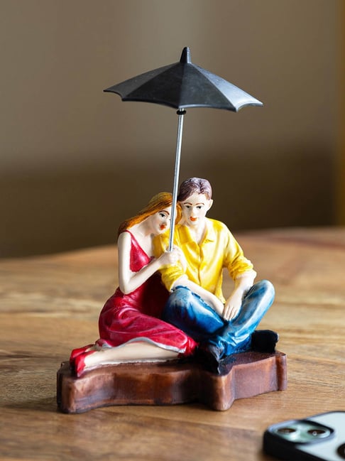 ExclusiveLane Multicolor Resin Love Couple Modern Decorative Showpiece Statue-picture-16