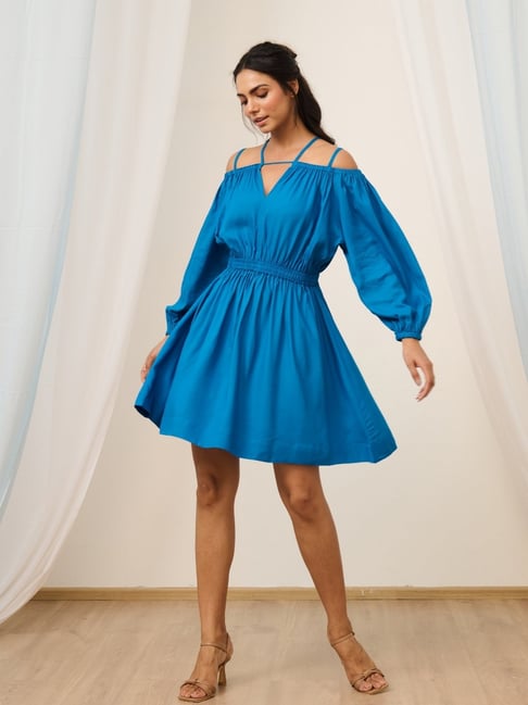 Moontara Blue Cotton Solid Puff Sleeves Dress