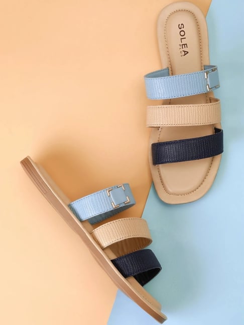 Paragon Women's Sky Blue Casual Sandals-picture-36