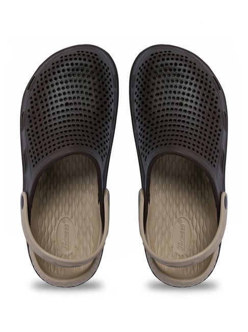 Paragon Men's Brown Back Strap Clogs