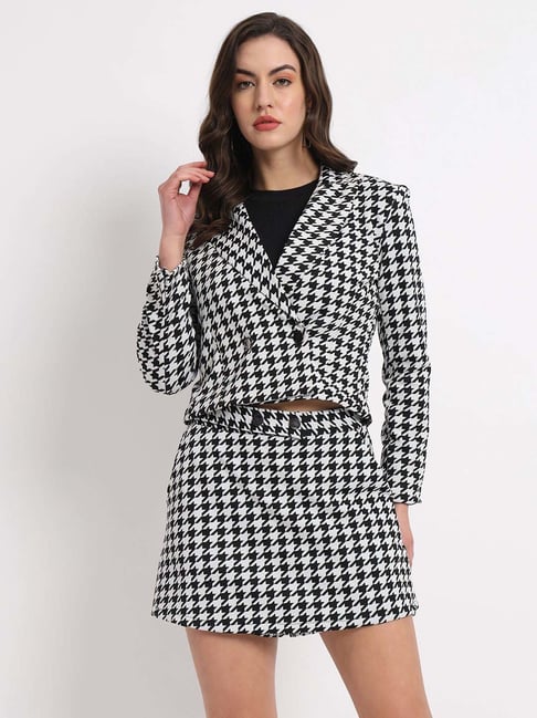 ZASTRAA White And Black Print Blazer