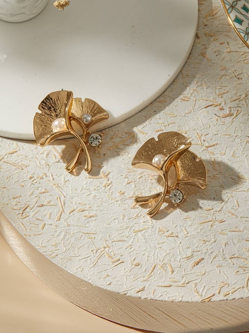 Aatmana White Pearl & American Diamond Studded Contemporary Studs-picture-16