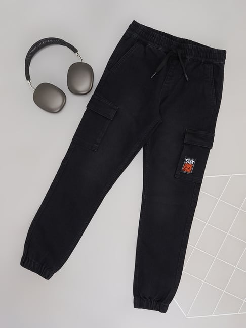Pantaloons Junior Boys Black Cotton Blend Solid Joggers-picture-20