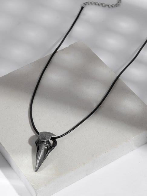 Joker & WItch Black Saber Necklace