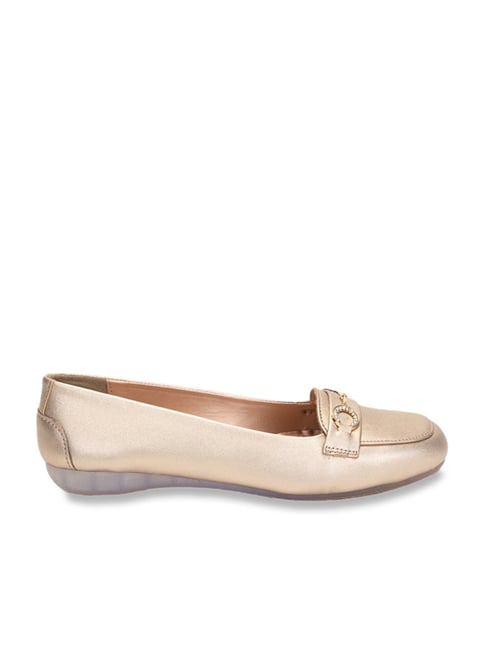 Scentra Women's Joan Golden Casual Loafers
