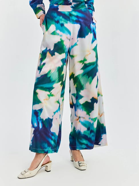 Cover Story Blue Floral Relaxed Trousers-picture-45