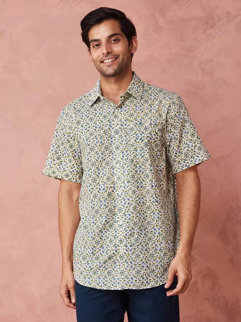 Fabindia White Cotton Slim Fit Printed Shirt-picture-48