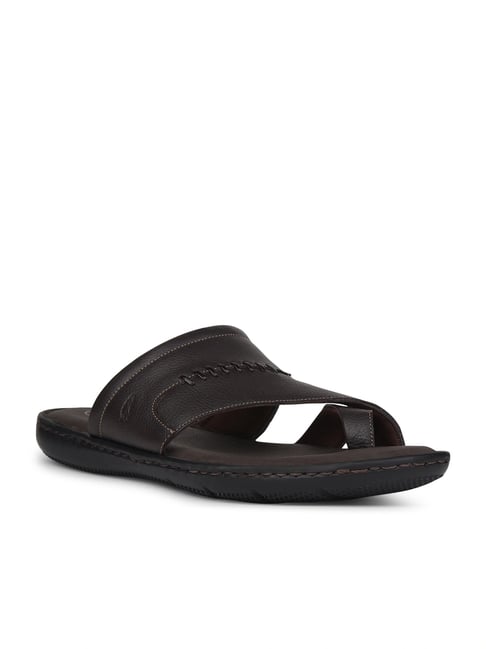 Hush Puppies by Bata Men's Black Cross Strap Sandals