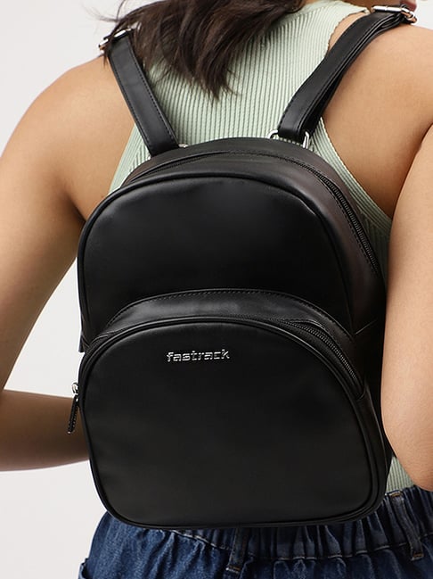Buy Fastrack Black Solid Medium Backpack Online At Best Price @ Tata CLiQ