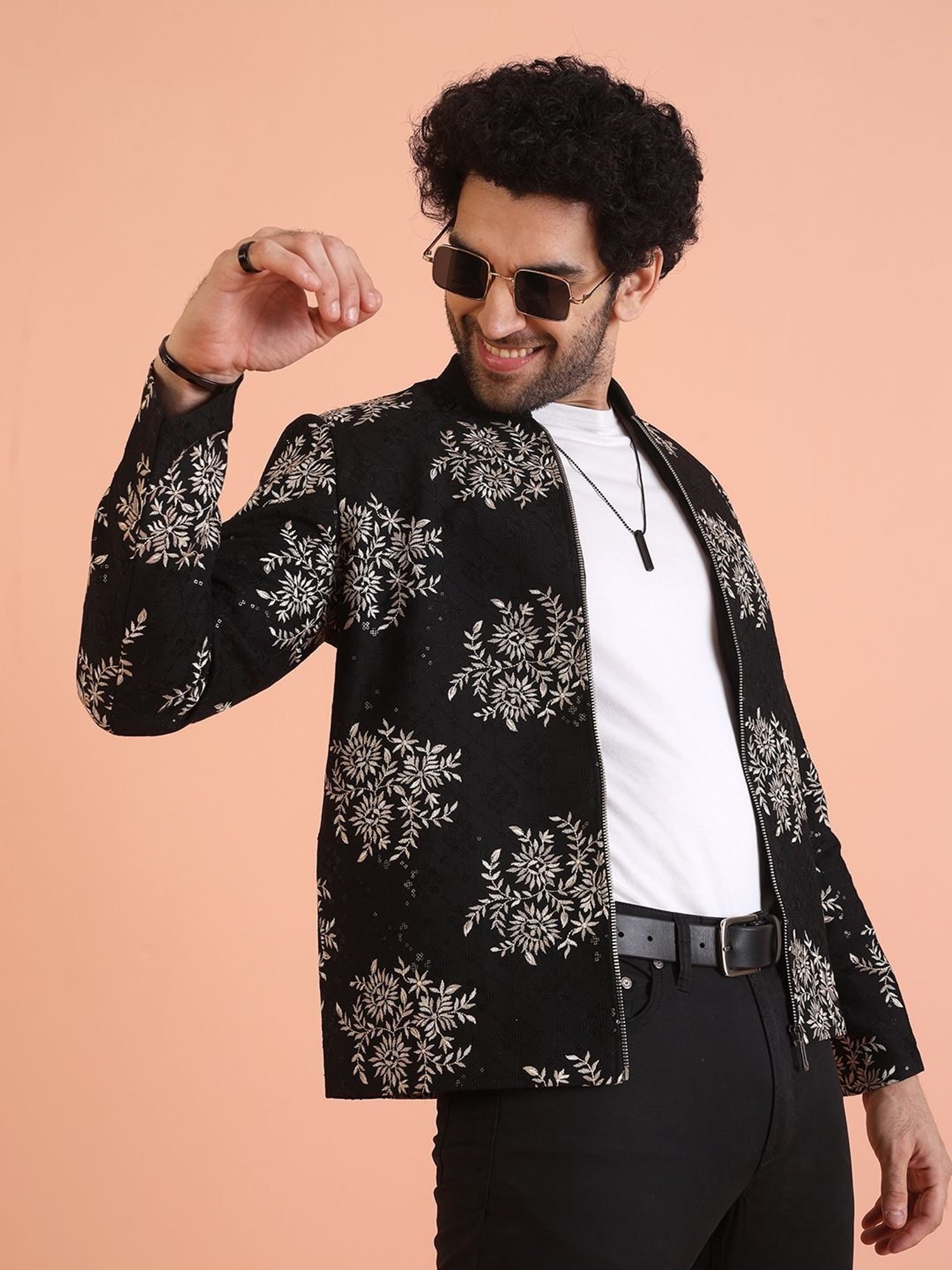 ジャケット・アウター Ethnic Embroided Design No Collar Jacket Kisah Black Regular Fit Embroidered Ethnic Jacket