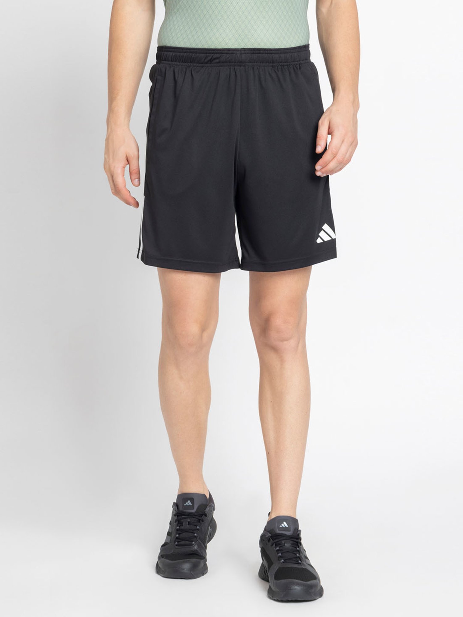 Buy ADIDAS Men's Black M SERENO Shorts at Best Price @ Tata CLiQ
