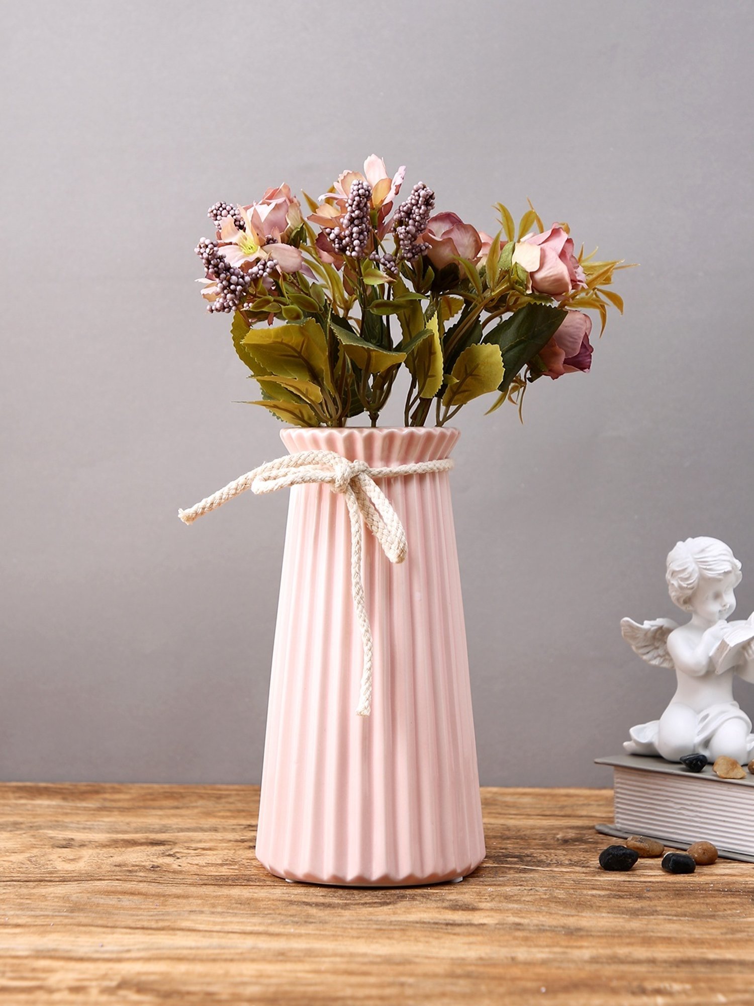 Buy Tayhaa Pink Ceramic Flower Vase at Best Price @ Tata CLiQ