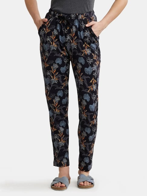 Jockey RX09 Women's Micro Modal Cotton Printed Pyjama (Colors Prints May  Vary)