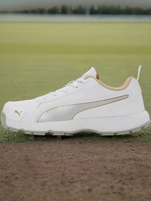 Puma Men's Classic Cat White Cricket Shoes
