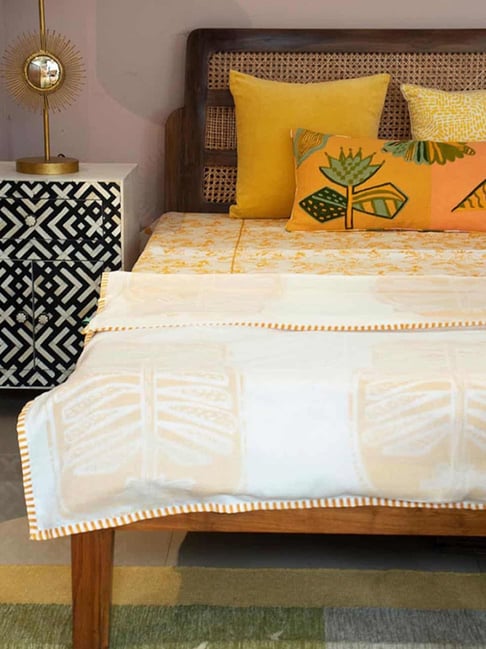 Udanti ForestDohar - Single60 X 90 In