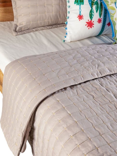 Freedom Tree Sliver Sand Polyester Bedcover