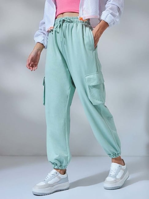 Bewakoof Green Casual trousers-picture-18