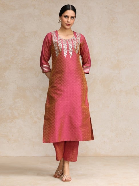 Varanga Coral Silk Embroidered Kurta