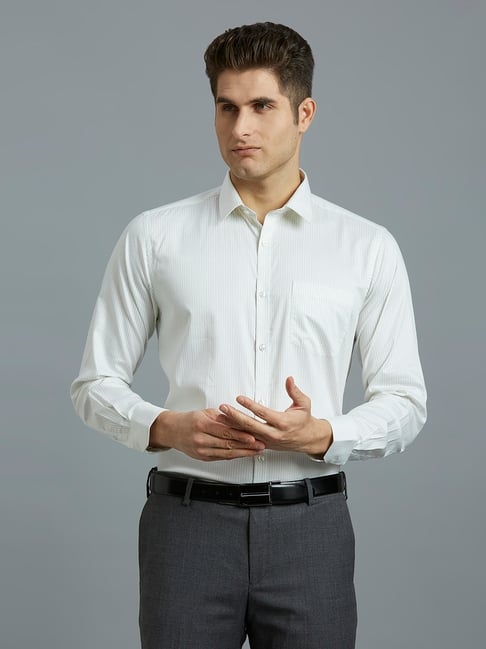 Reid & Taylor Green Cotton Regular fit Stripes Shirt-image-46