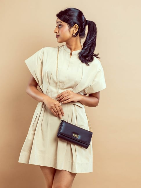 Strokes by Namrata Mehta Black Small Clutch-picture-18