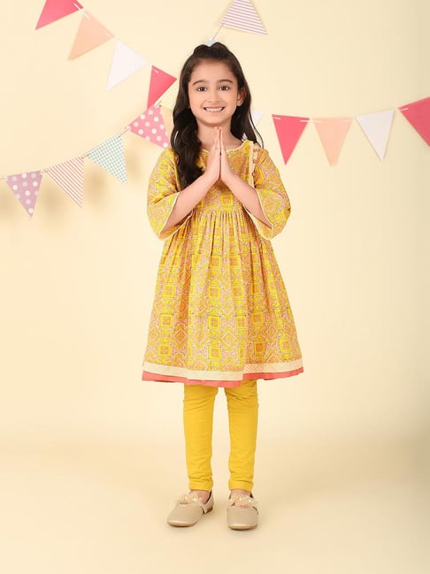 Fabindia Yellow Cotton Block Printed Kurta and Churidar Set-picture-34