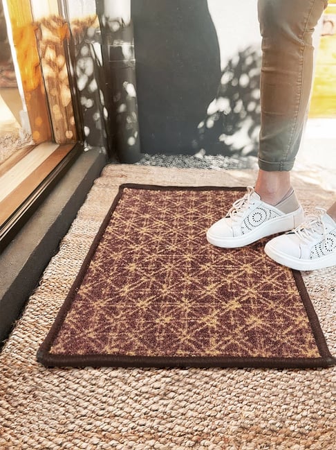 Bianca Chocolate & Beige Nylon Abstract Door Mat (Medium)