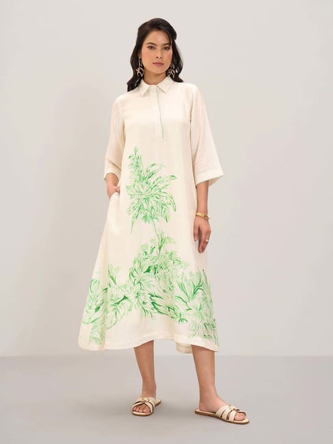 Marigold Lane White Printed Casual Dress