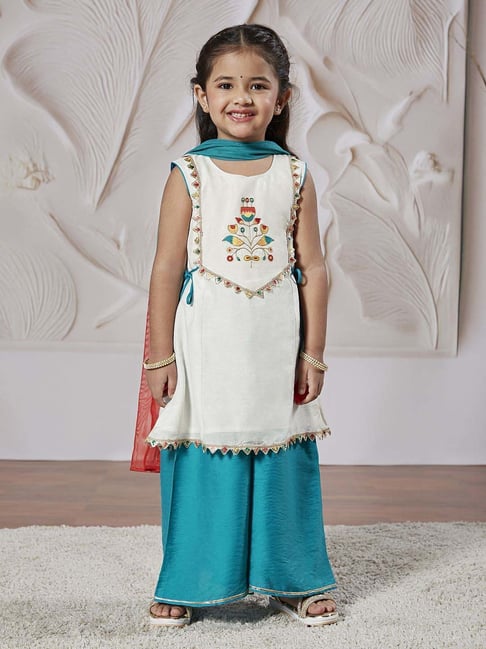 VASTRAMAY Girls White & Blue Kurta Plazoo And Dupatta Set-picture-19