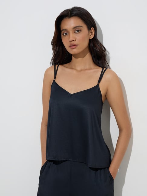 Wunderlove by Westside Solid Black Camisole
