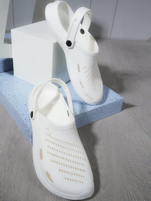 Hoversole Men's Triple White Ewade Clogs