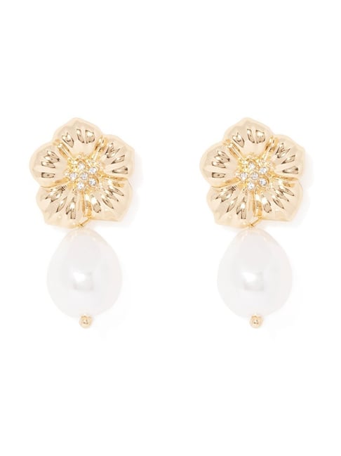 Forever New Pearl & Gold Minimal Tenley Flower & Pearl Drop Earrings-picture-27