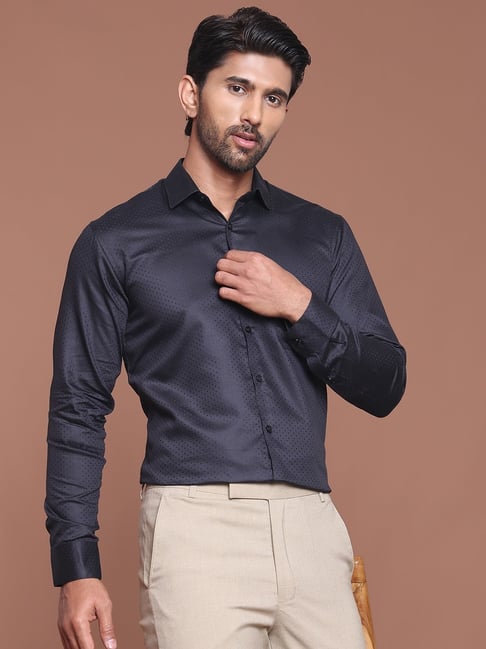 Indian Needle Black Regular fit Printed Shirt