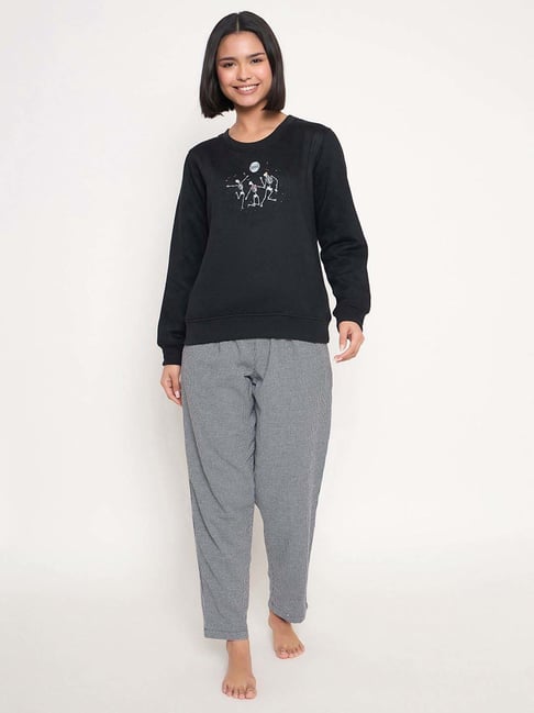 Clovia Black & Grey Regular Fit Printed Sweatshirt & Pyjama Set-picture-39