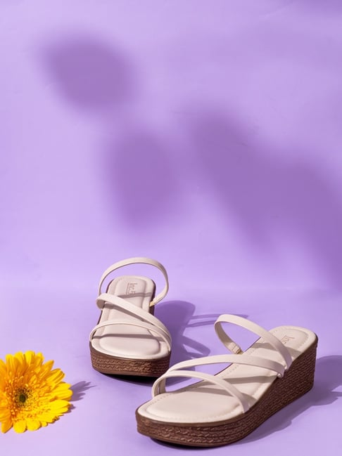 Inc.5 Women's Cream Wedges-picture-17