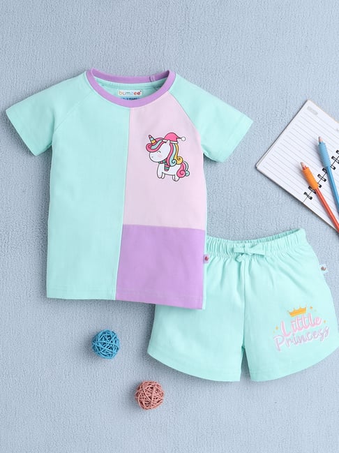 Bumzee Green Cotton Printed T-Shirt With Short for Girls-picture-41