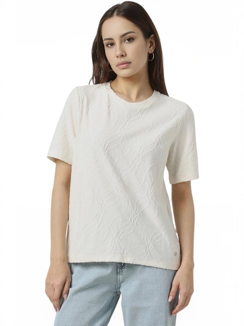 Van Heusen White Regular Fit Textured T-Shirt-picture-48
