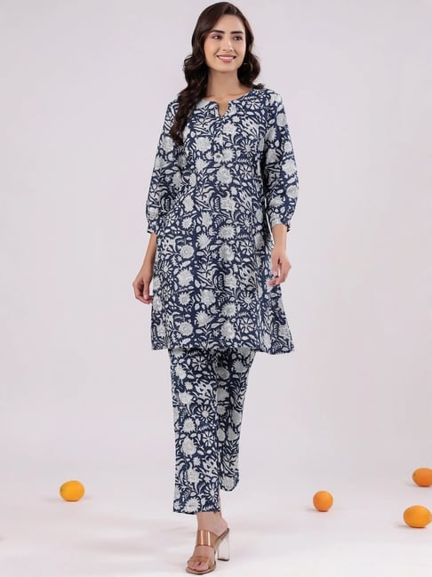 SAY Blue Printed Pyjamas Set-picture-21