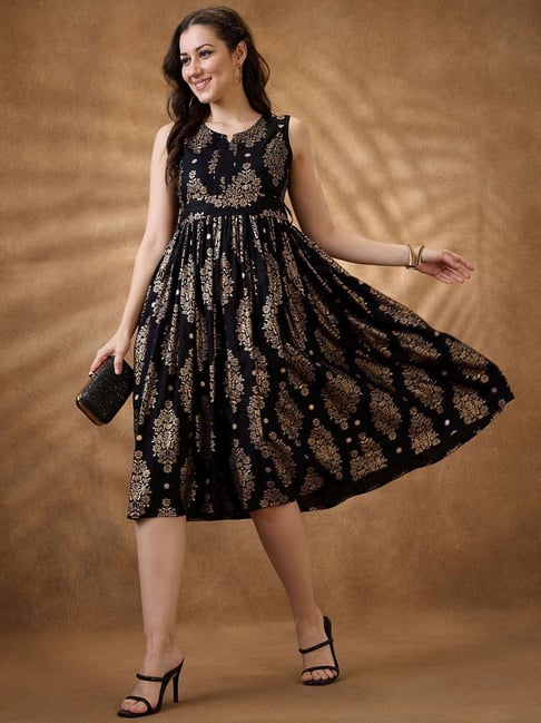 Buy Globus Women Black Round Neck Belted Midi A-Line Dress for