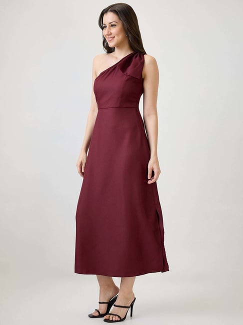Globus Women Maroon One Shoulder Bow Detail Side Slit A-Line Maxi Party  Dress