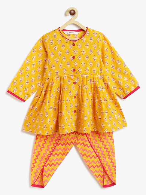 Campana Girls Yellow Cotton Floral Suit Set-picture-46