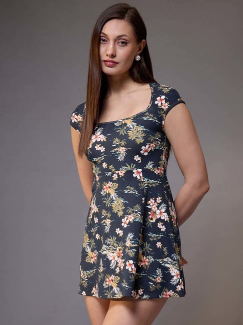 Stylecast X Kassually Blue A-Line Floral Print Dress-picture-11